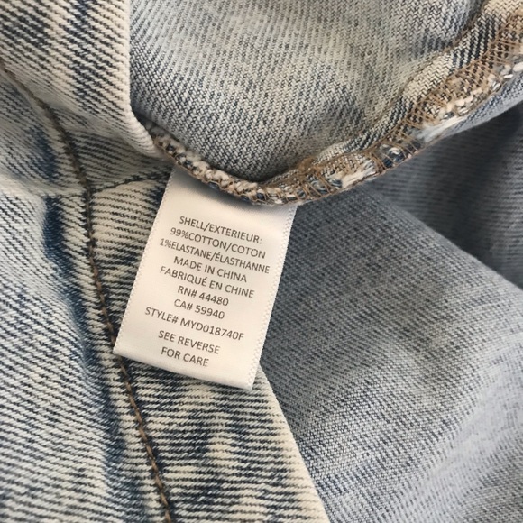 NWT Tinseltown Juniors’ Ripped Denim Overalls Dress - Picture 8 of 9